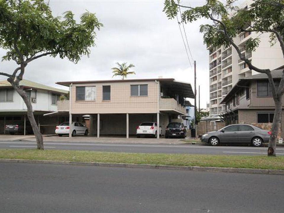 1st image of 738 University Ave #2