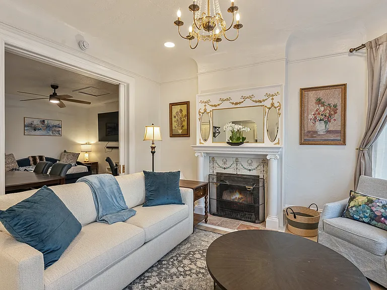 271 E St #1-2 — Photo 6