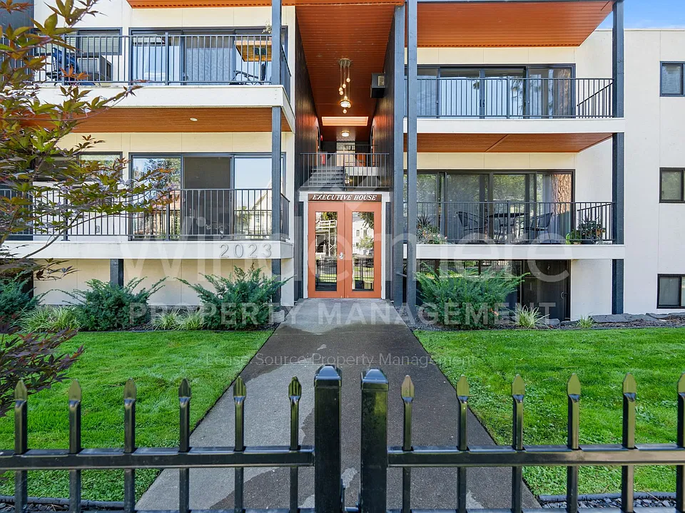 2023 W. 3rd Ave