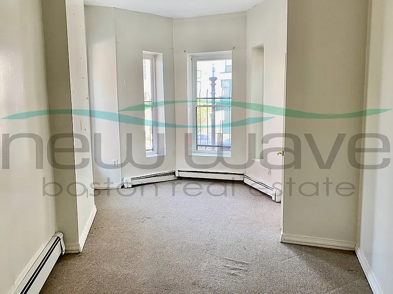 96 Hammond St #3 — Photo 7