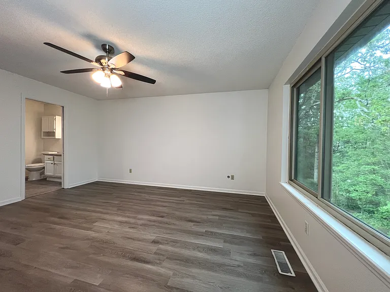 5704 Belle Point Rd — Photo 18