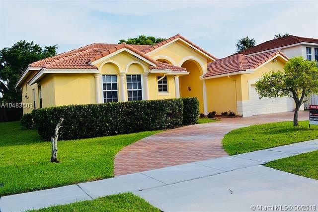 1st image of 16516 NW 16th St