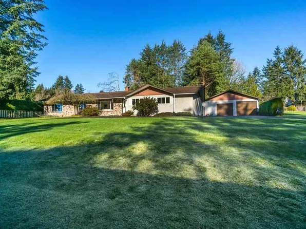 17745 92nd Ave, Surrey, BC V4N 3Y1
