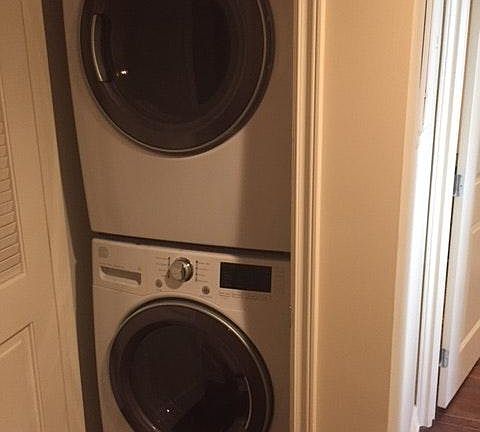 In Unit Washer Dryer