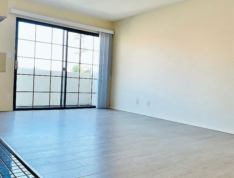 Lido Apartments - 3500 Mentone Ave — Photo 28