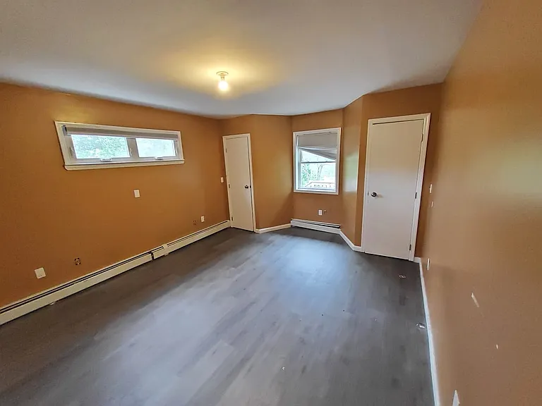 469 Hillside Rd — Photo 8