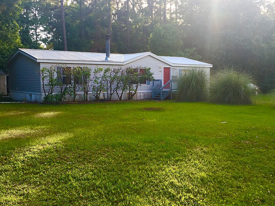 1st image of 1925 Sheridan Dr