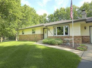 6888 Musket Ln, Roscoe, IL 61073