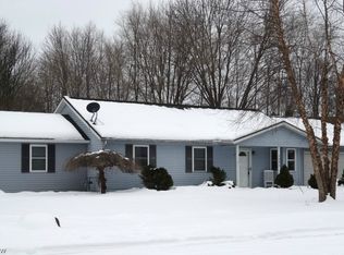 7093 Fairacres Ave, North Ridgeville, OH 44039