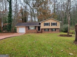8521 Jenson Dr, Jonesboro, GA 30236