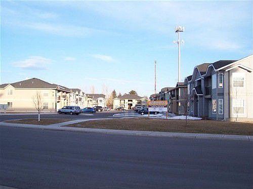 2nd image of 2381 Eagle Dr