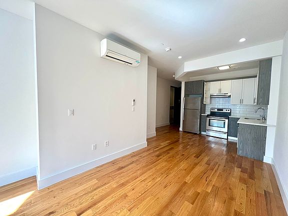 4th image of 173 Martense St #1C