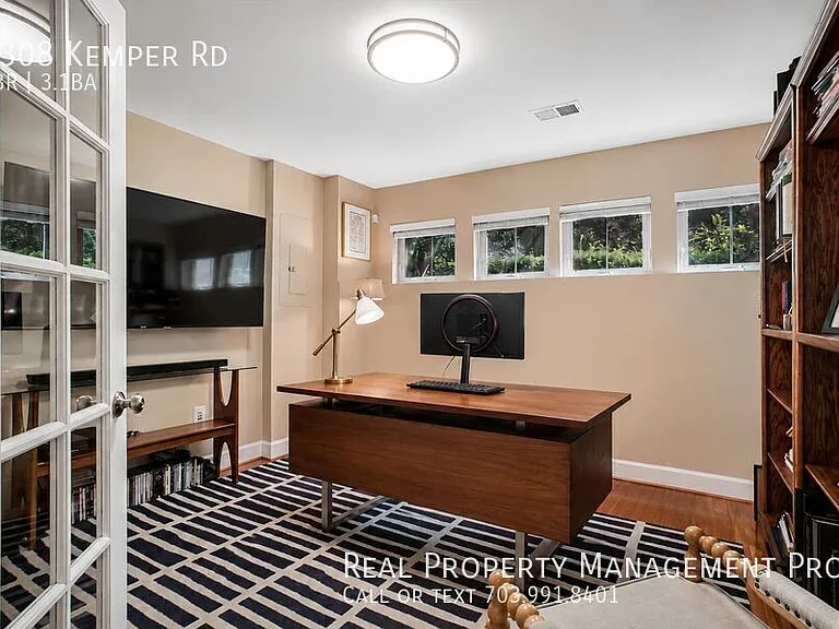 3308 Kemper Rd — Photo 10