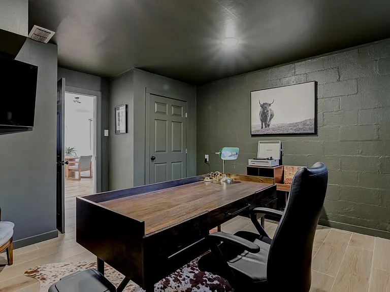58 E Lakeshore Dr — Photo 27