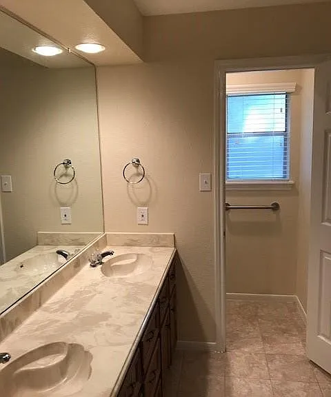 4 Kingsley Ct — Photo 10