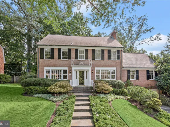 4803 Scarsdale Rd, Bethesda, MD 20816