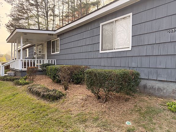 2nd image of 2070 Ridgeway Rd