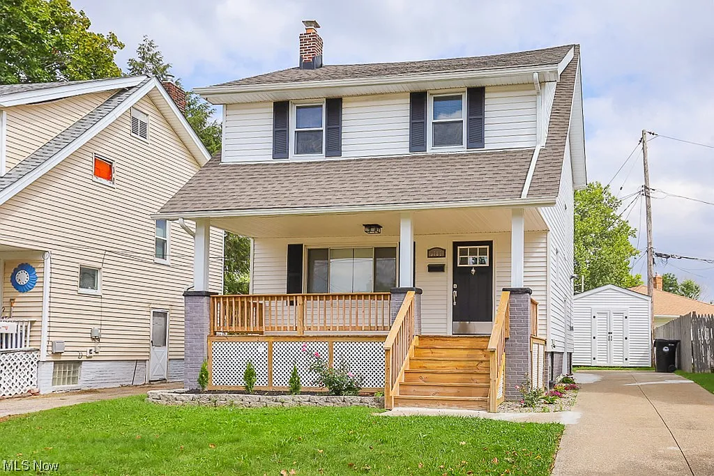 3787 Highland Rd photo 1