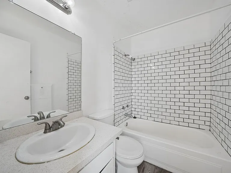 16900 Parthenia St #8625 — Photo 56