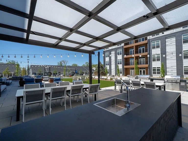 South Courtyard BBQ and Kitchen