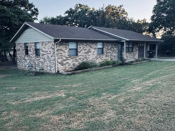 720 Butler St, Tahlequah, OK 74464