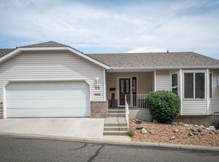 2022 Pacific Way #95, Kamloops, BC V1S1T1