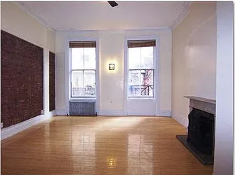 Rented by R New York