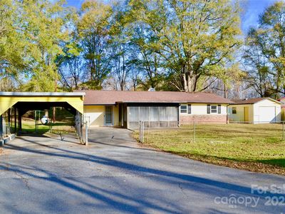 245 Davis Lake Rd, Forest City, NC, 28043