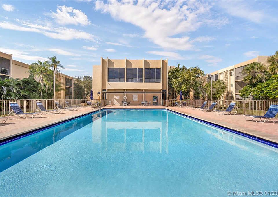 1st image of 8401 SW 107th Ave APT 206E