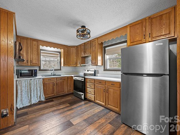 5th image of 1169 Rickman Creek Rd