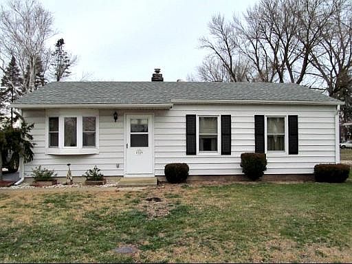 1st image of 1328 E 12th St