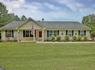 107 Roy Rd, Sharpsburg, GA 30277