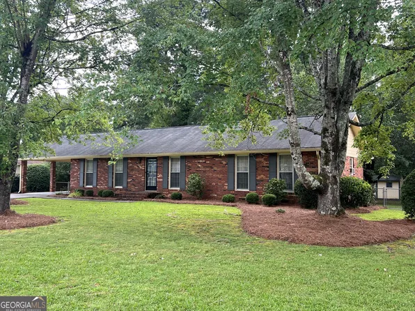 311 Benton Dr NW, Rome, GA 30165