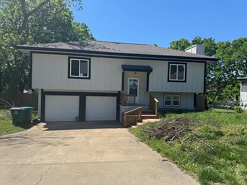 4904 Fontana St Photo 1