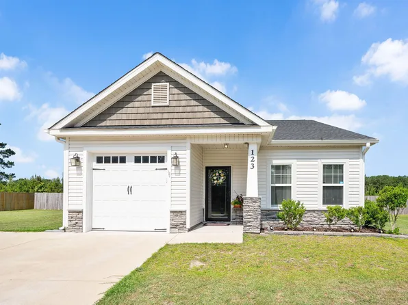 123 W Pk Ln, Sanford, NC 27332