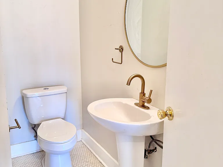342 W Willetta St #1 — Photo 22