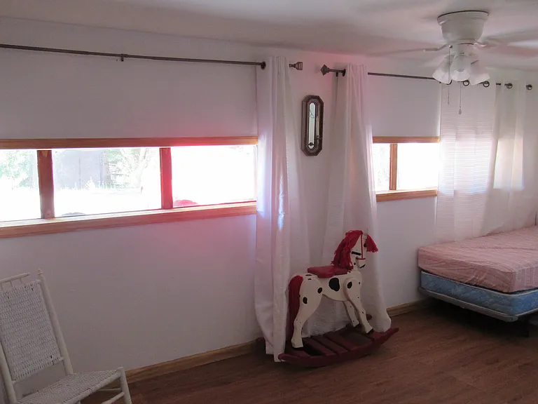340 Goheen St — Photo 14