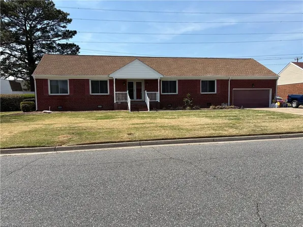 2500 Rock Creek Dr, Chesapeake, VA 23325