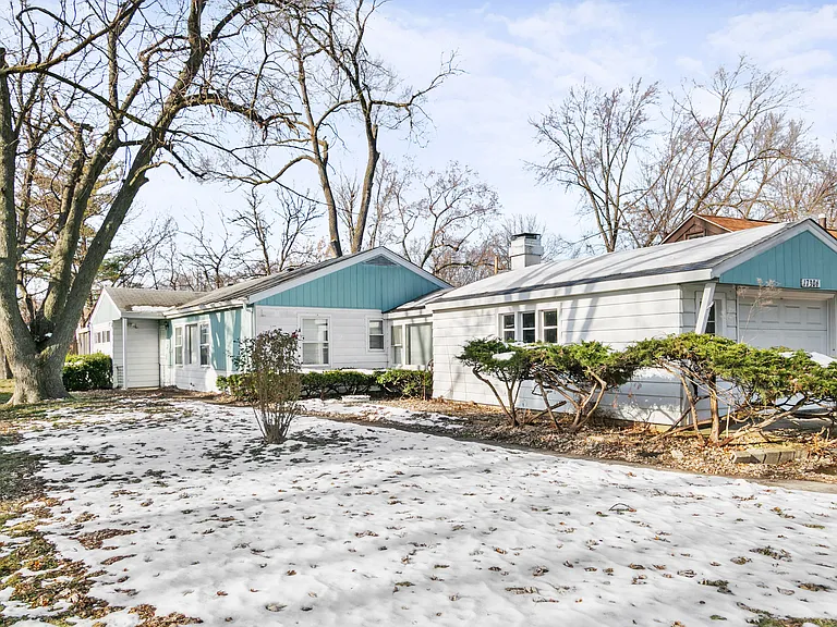 17306 Holmes Ave — Photo 1