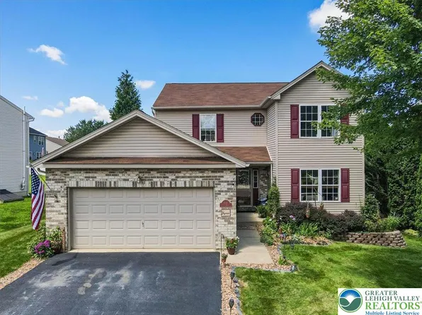 1245 Vera Dr, Easton, PA 18040