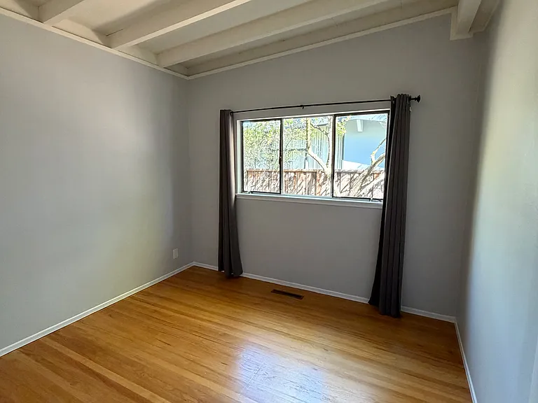 3630 Lupine Ave — Photo 22