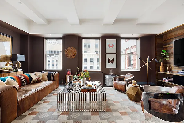 Sold by Compass | media 8
