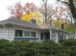 1179 Ridge Rd, Highland Park, IL 60035