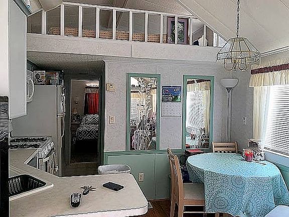 3rd image of 14140 SE Highway 441 #79
