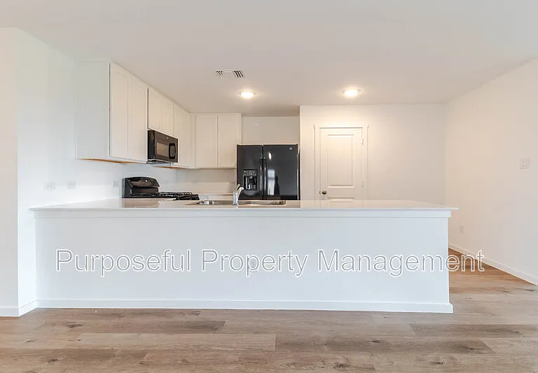 9609 NW 123rd St — Photo 5