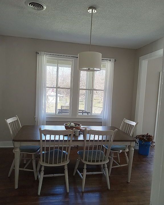 2038 Highway 215, Evarts, KY 40847 Zillow