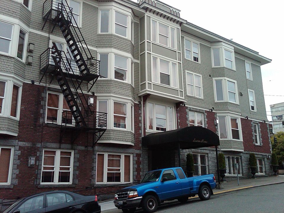 1st image of 312 E Olive Pl APT 1