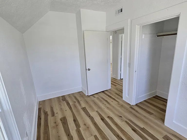 1351 7th Ave — Photo 11