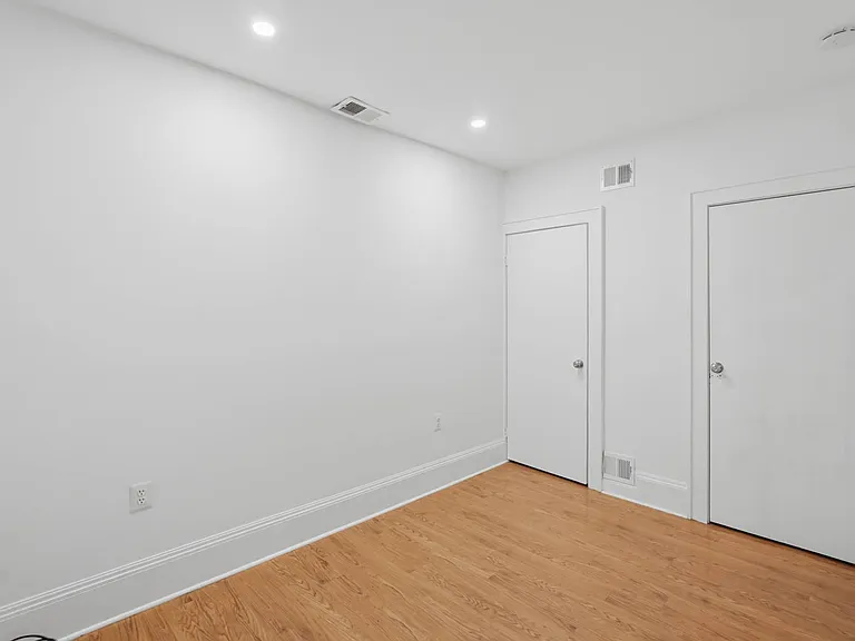 603 A St SE #B — Photo 14