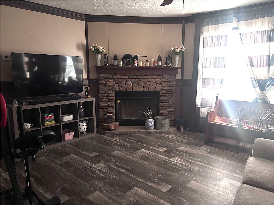 2nd image of 3840 E State Highway 154 #3840
